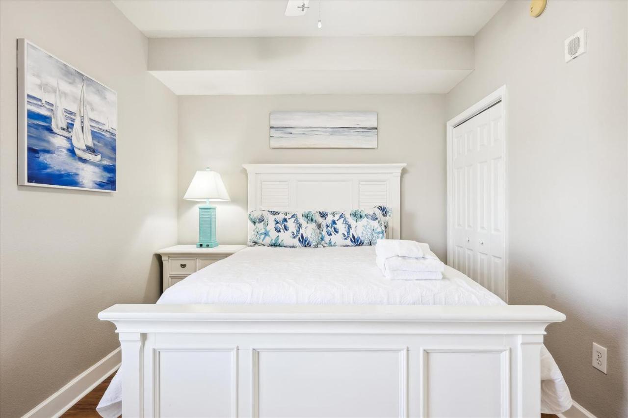 Gone Coastal - Tidewater Beach Resort #2410 By Book That Condo ปานามาซิตี้บีช ภายนอก รูปภาพ